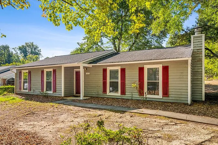 3 bed, 2.0 bath, 1500 sqft, $1,750 — Photo 4