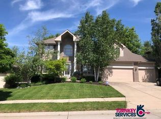 14732 Weber St, Omaha, NE 68007