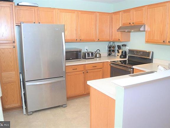 5th image of 3391 Vineland Pl