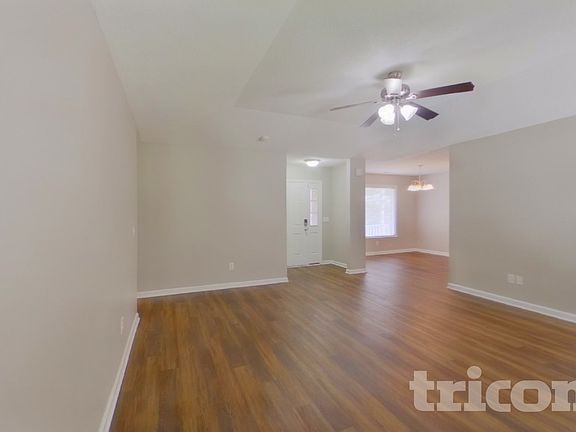 2nd image of 5 Seton Hall Ct