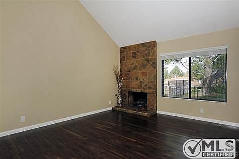 4th image of 207 Red Oak Ave