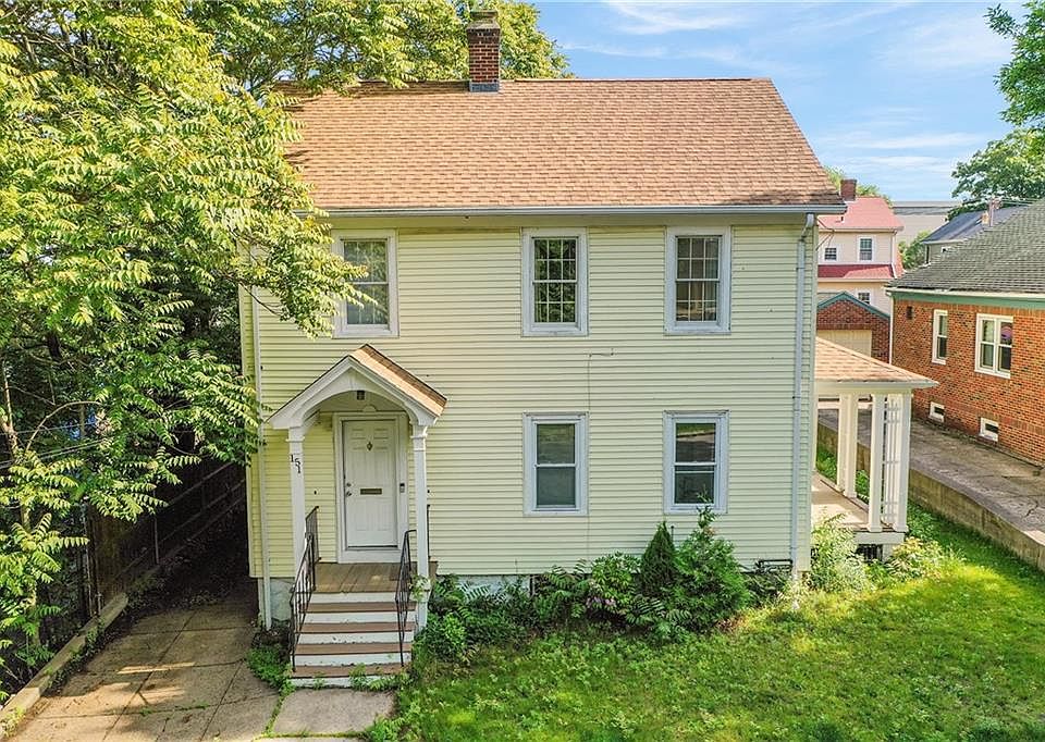 1st image of 151 Colonial Rd