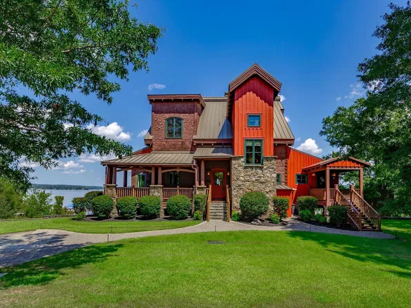 197 Smooth Rock Pt, Ridgeway, SC 29130