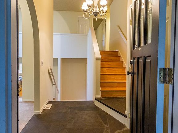 3rd image of 15338 SE 46th Way