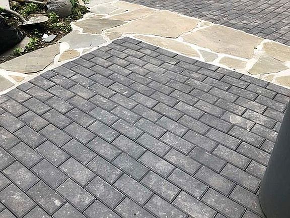 4th image of 19 Hillcrest Dr