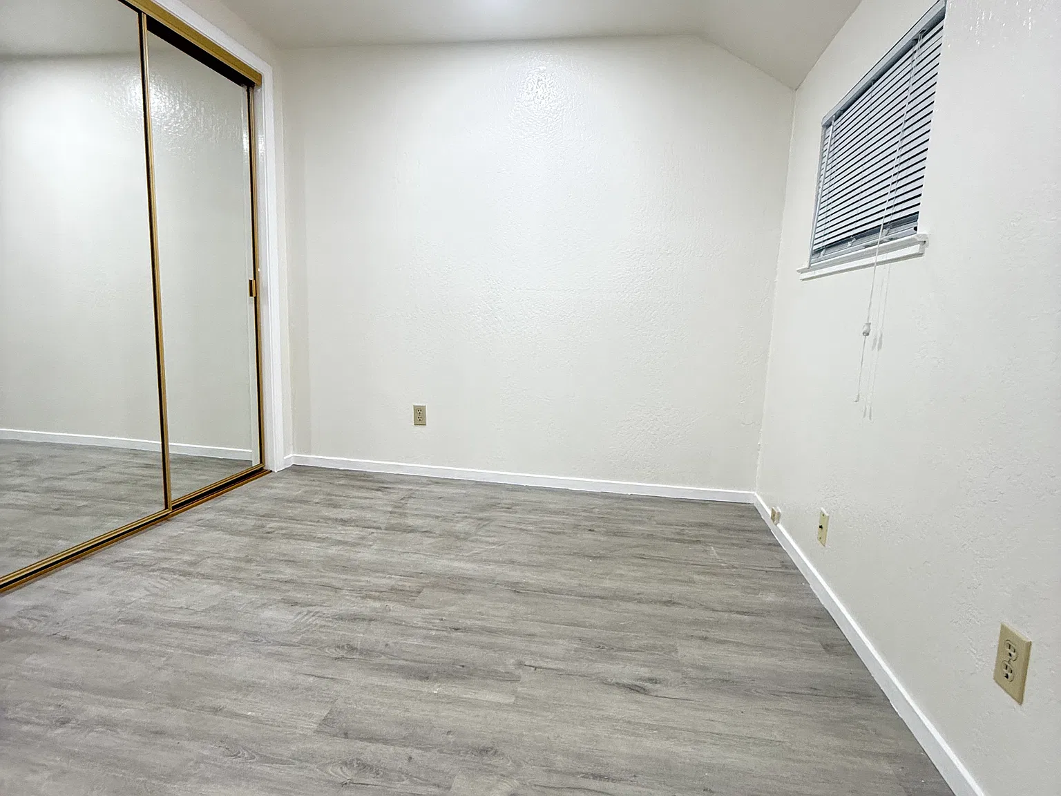 1 bed, 425 sqft, $1,750 — Photo 4