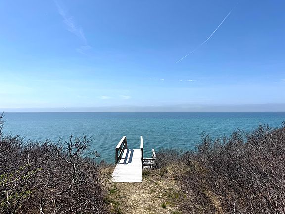 5th image of 22 Bay View Road