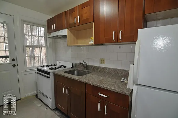 Rented by Welcome Home Real Estate | media 16