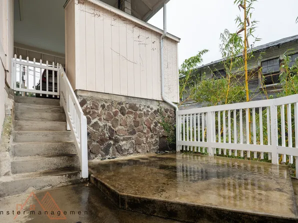 1904 Naio St, Honolulu, HI 96817