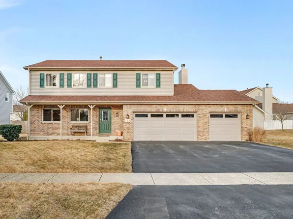 123 Fox Chase Dr S, Oswego, IL 60543