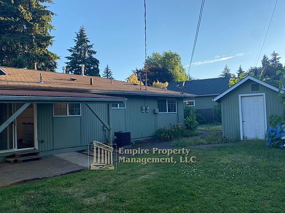 5th image of 2695 Quince St