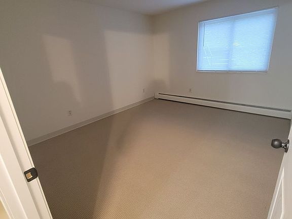 5th image of 1005 Glen Place Dr #C07