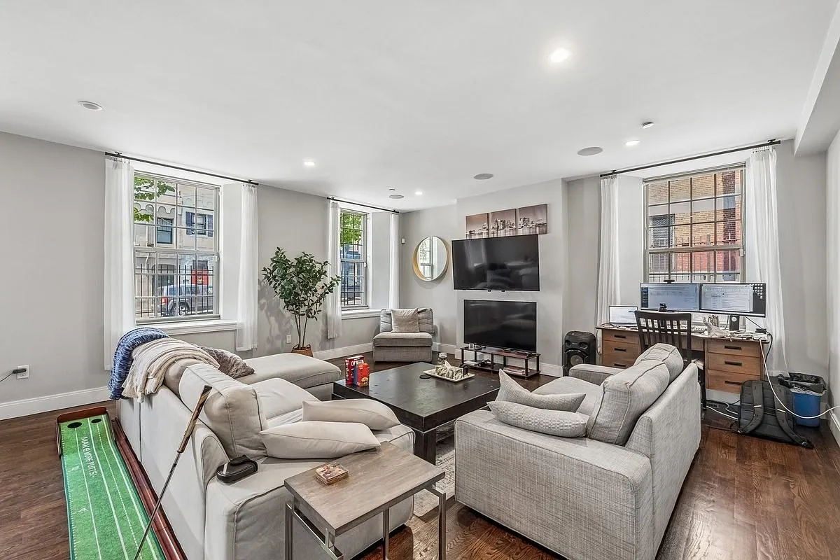 2 bed, 2.0 bath, 1114 sqft, $4,500 — Photo 1