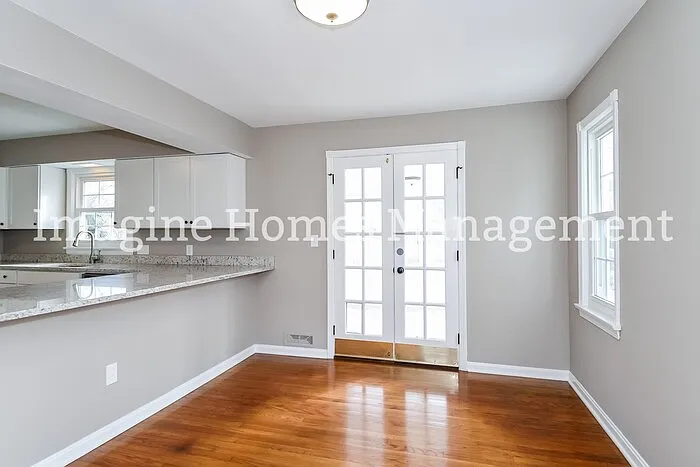 4127 Leona Dr — Photo 4