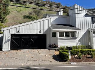 2964 Mandeville Canyon Rd, Los Angeles, CA 90049