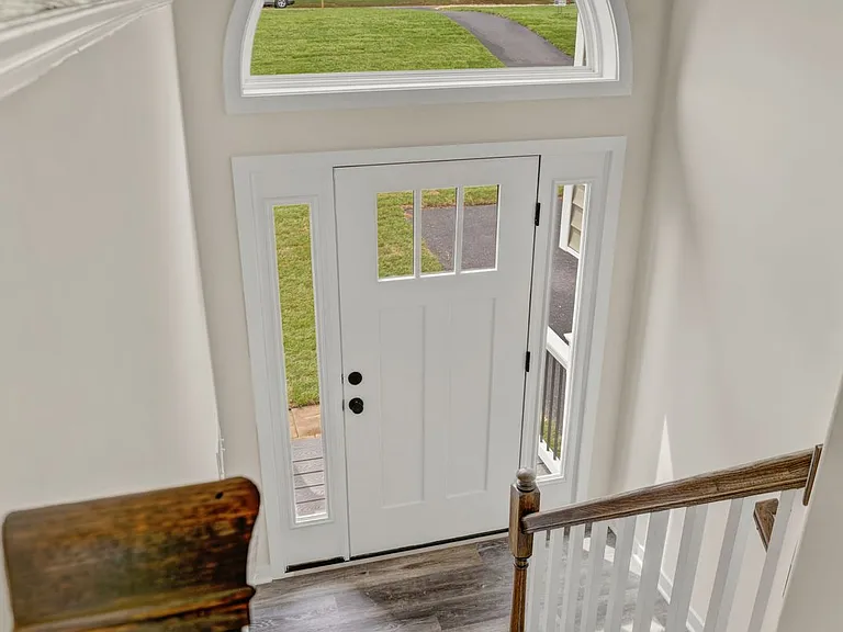 19 Carol St — Photo 21