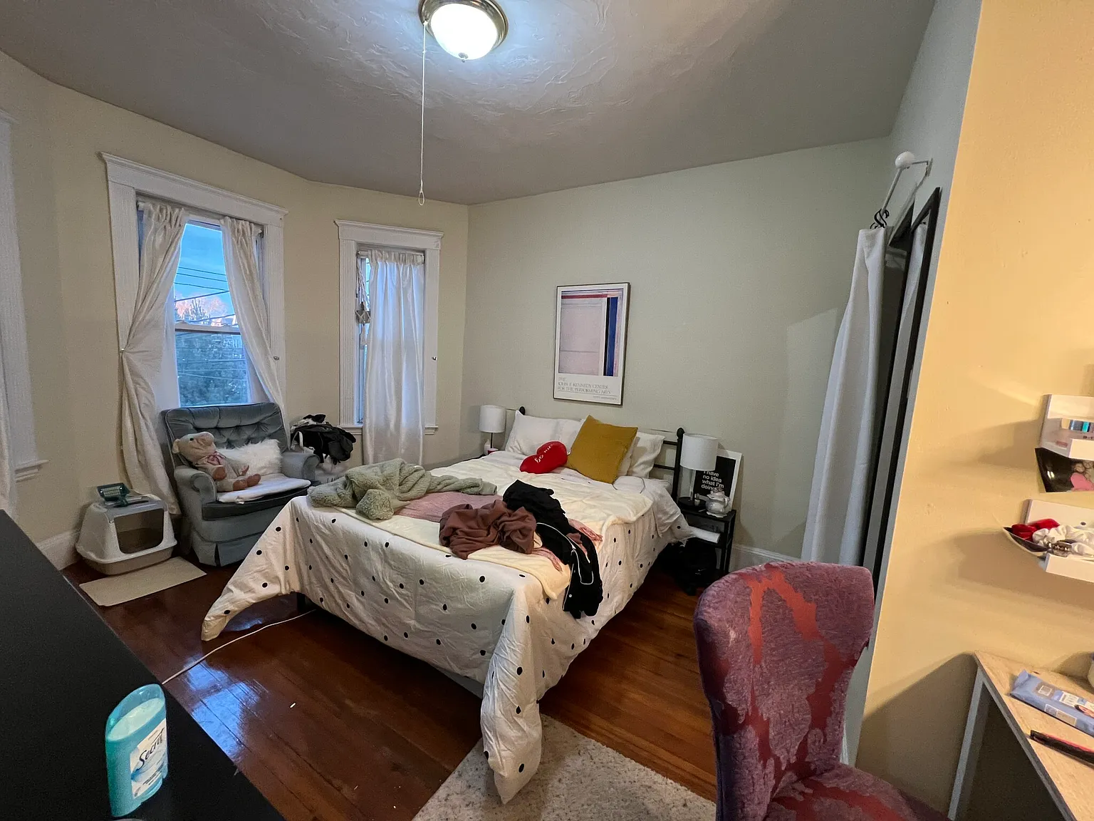 3 bed, 1.0 bath, $3,575 — Photo 4