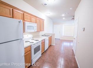 2400 Bryan St APT 104, Commerce, TX 75428