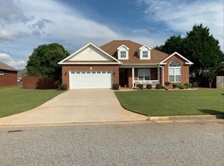107 Sir Patrick Way, Warner Robins, GA 31088