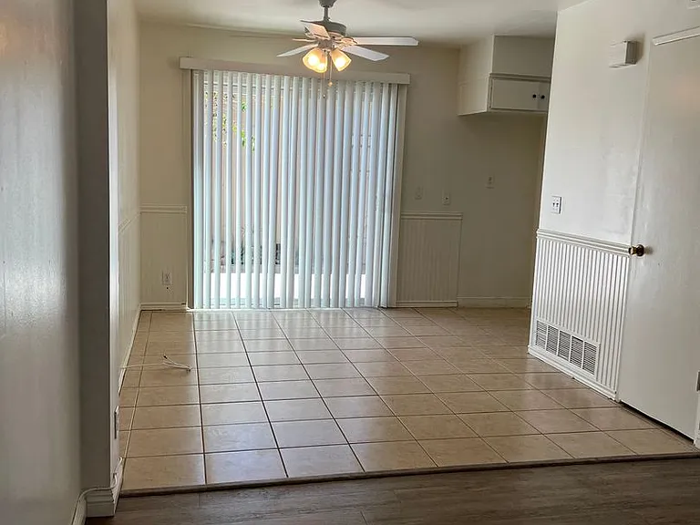 Maywood Ave — Photo 1