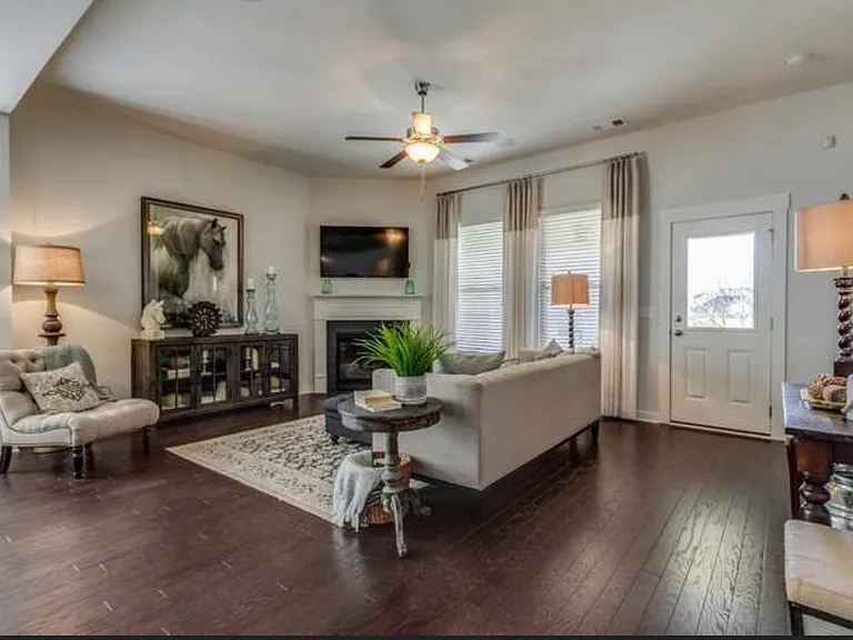 140 Dale Dr — Photo 8
