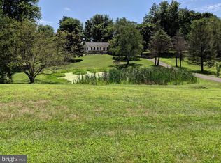 2018 Corning Rd, Palm, PA 18070