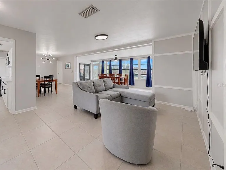 1725 Bikini Ct — Photo 15