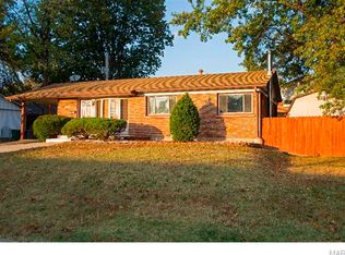 4301 Big Chief Dr, Saint Louis, MO 63123