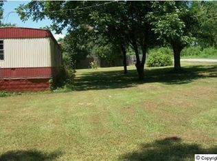 218 T R Christian Rd, New Hope, AL 35760