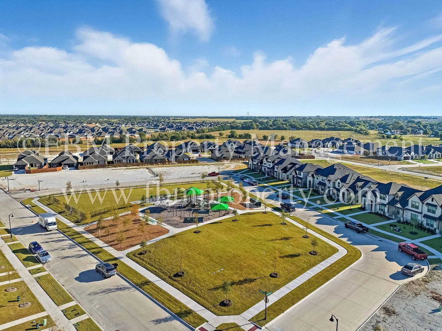 3 bed, 2.5 bath, 1206 sqft, $2,250 — Photo 3