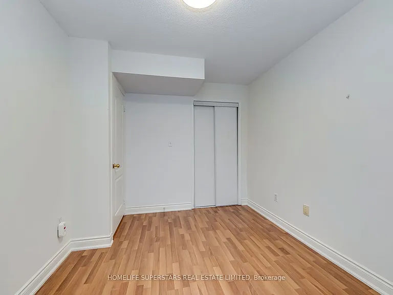 605 Shoreline Dr #11 — Photo 12