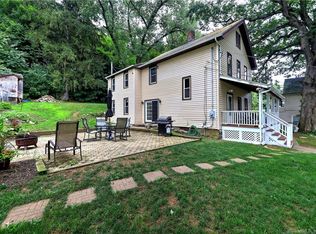 64 Mount Pleasant St, Derby, CT 06418