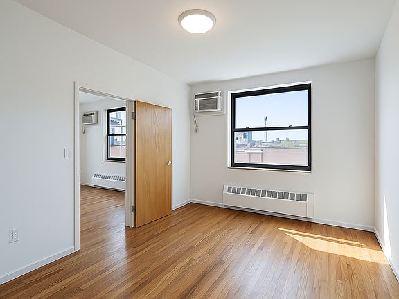 4th image of 139 Emerson Pl APT 507