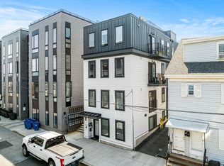 97 Condor St #5, Boston, MA 02128