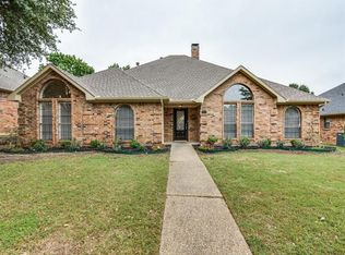 2312 Highland Heights Ln, Carrollton, TX 75007