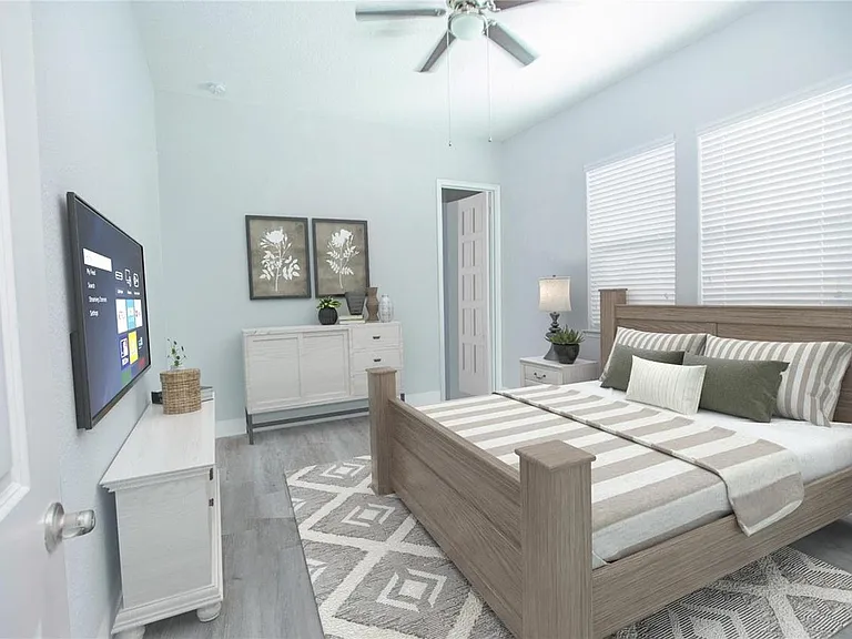 13330 Beebe Aly — Photo 2