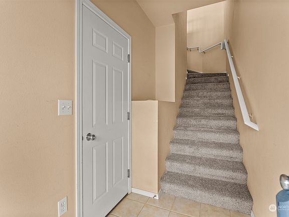 5th image of 6432 Hazel Lane SE #C