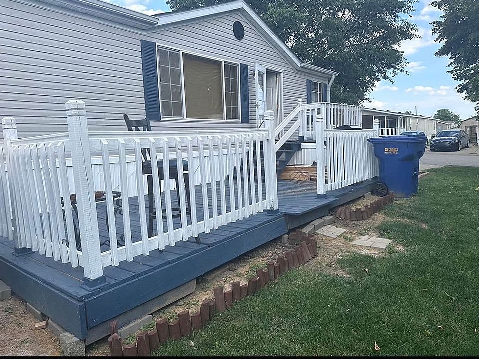 1st image of 30 Mystic Springs Dr