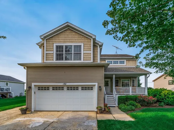 191 Meadows Dr, Sugar Grove, IL 60554