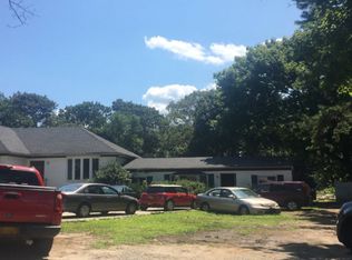 32 Franklin Ave, Brentwood, NY 11717