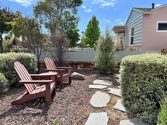 4th image of 4209 W 169th St