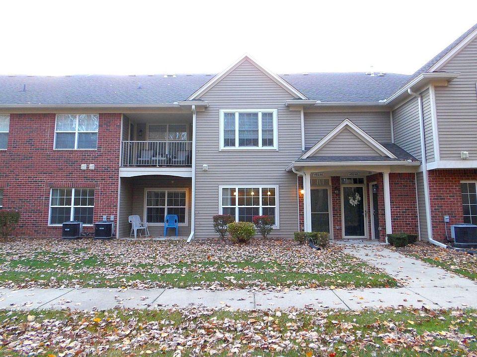 1st image of 49236 W Woods Dr