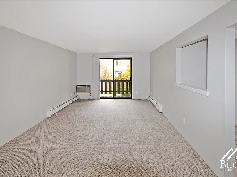 Hillside Terrace Apartments — Photo 41