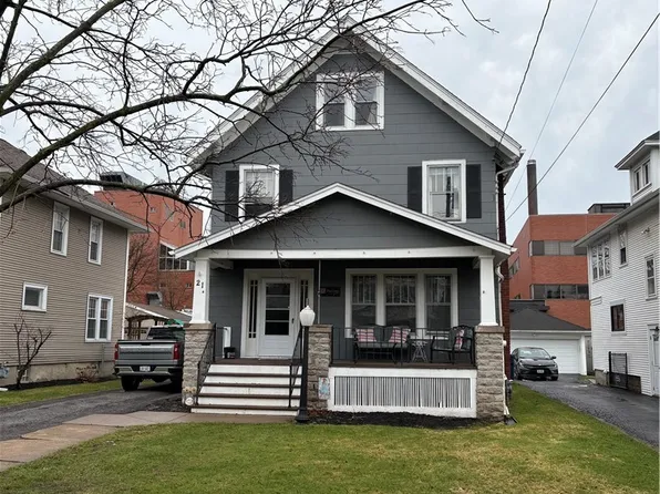 21 Beverly Ave, Lockport, NY 14094