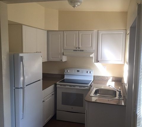 3rd image of 1211 N Osceola Ave APT C