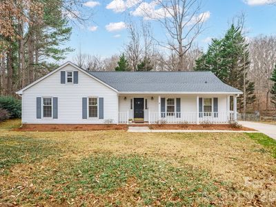 9500 Kent Village Dr, Charlotte, NC, 28269
