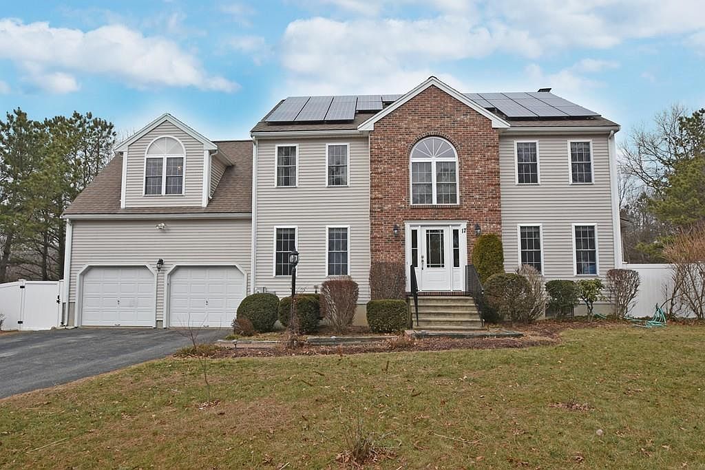 17 Blueberry Way, ster, MA 01570 Zillow