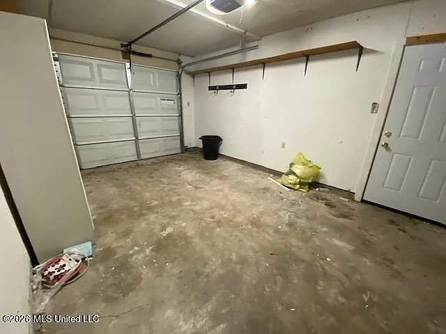 422 Whispering Pine Dr — Photo 12