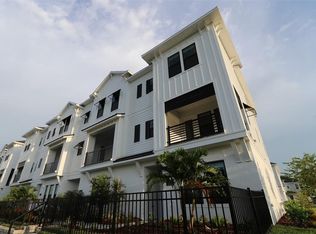 7200 Sutton Ln, Sarasota, FL 34240