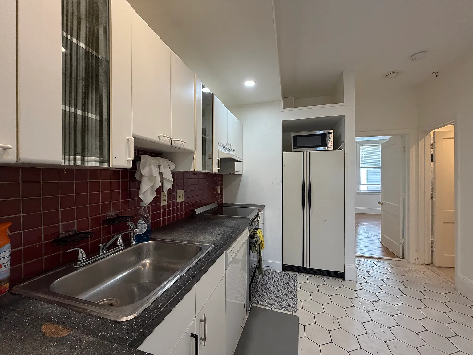 3 bed, $2,750 — Photo 3